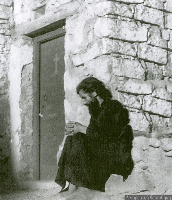 Paisios-while-staying-in-Mount-Sinai