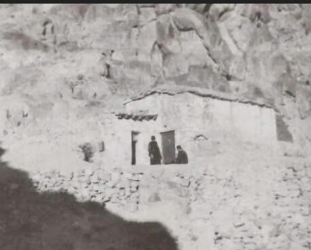 saint-paisios-and-the-hermitage-of-saints-galaktion-and-v0-v8apwwgaw3zd1